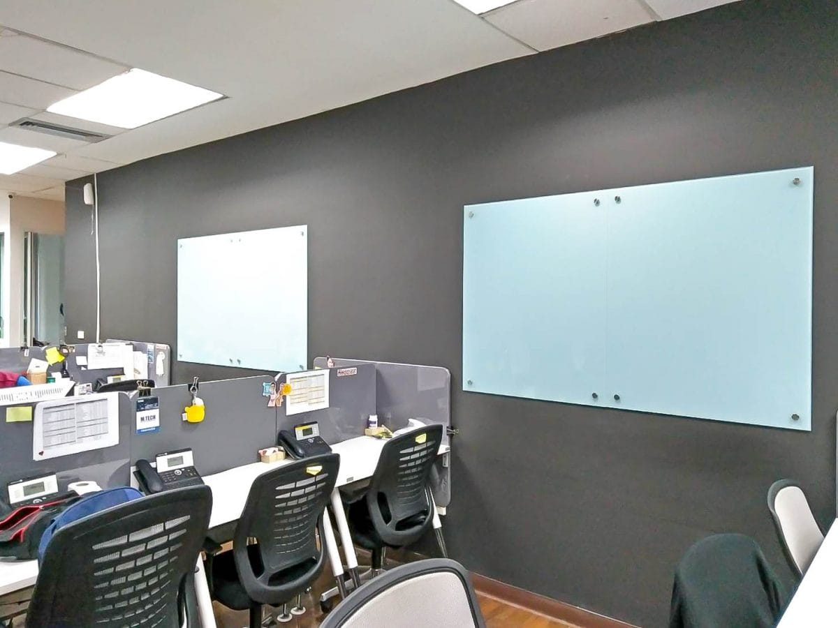 glass whiteboard bl1
